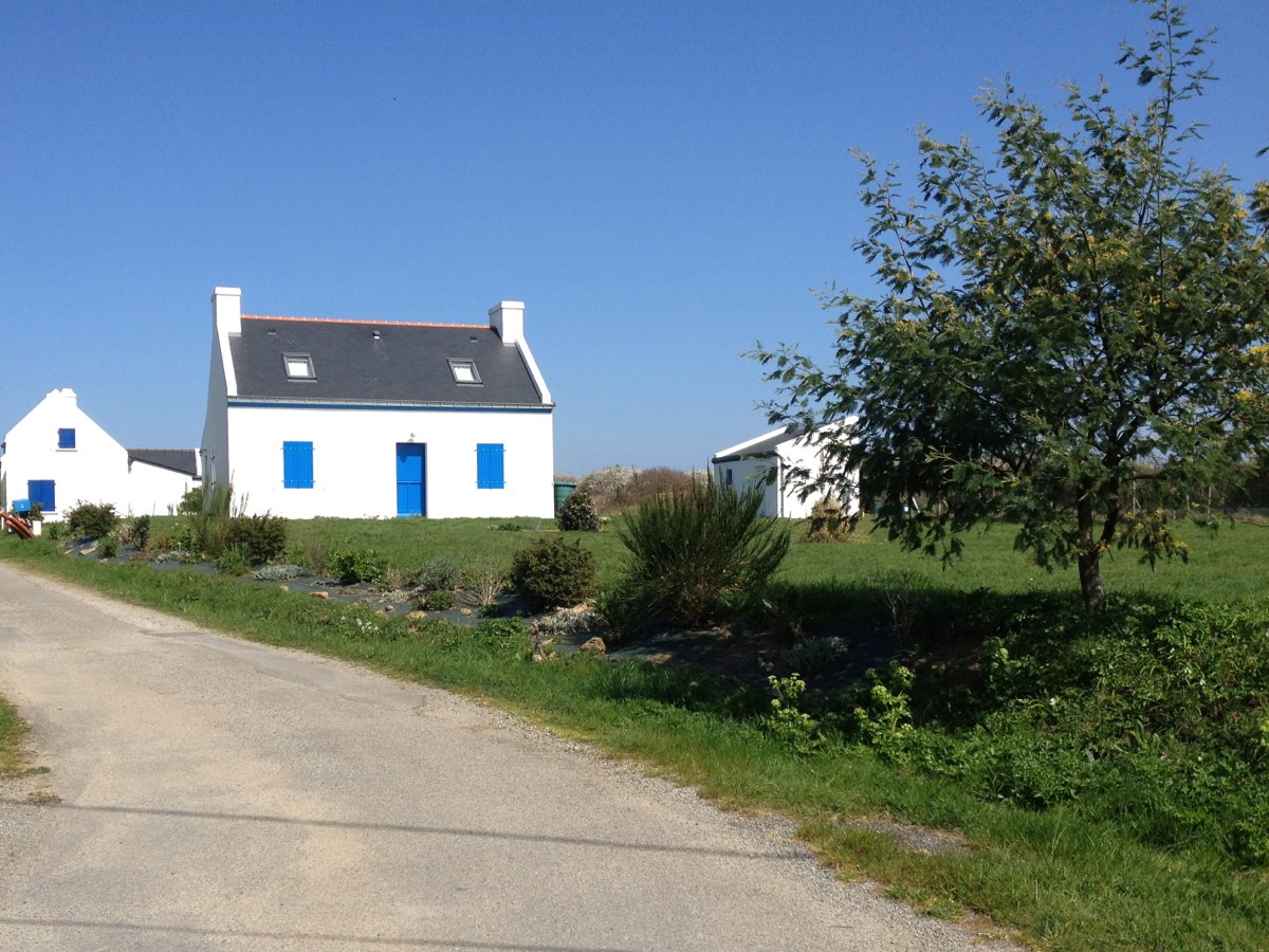 Groix maison volet bleu