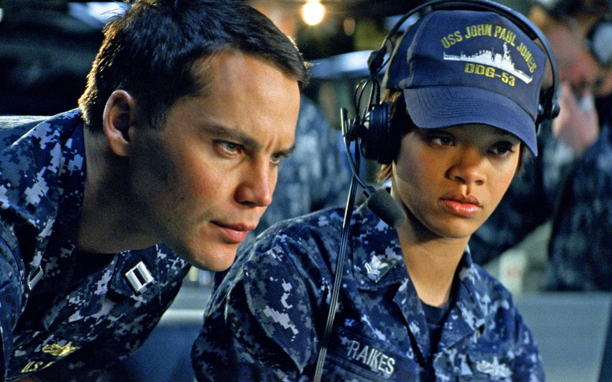 Battleship rihanna kitsch